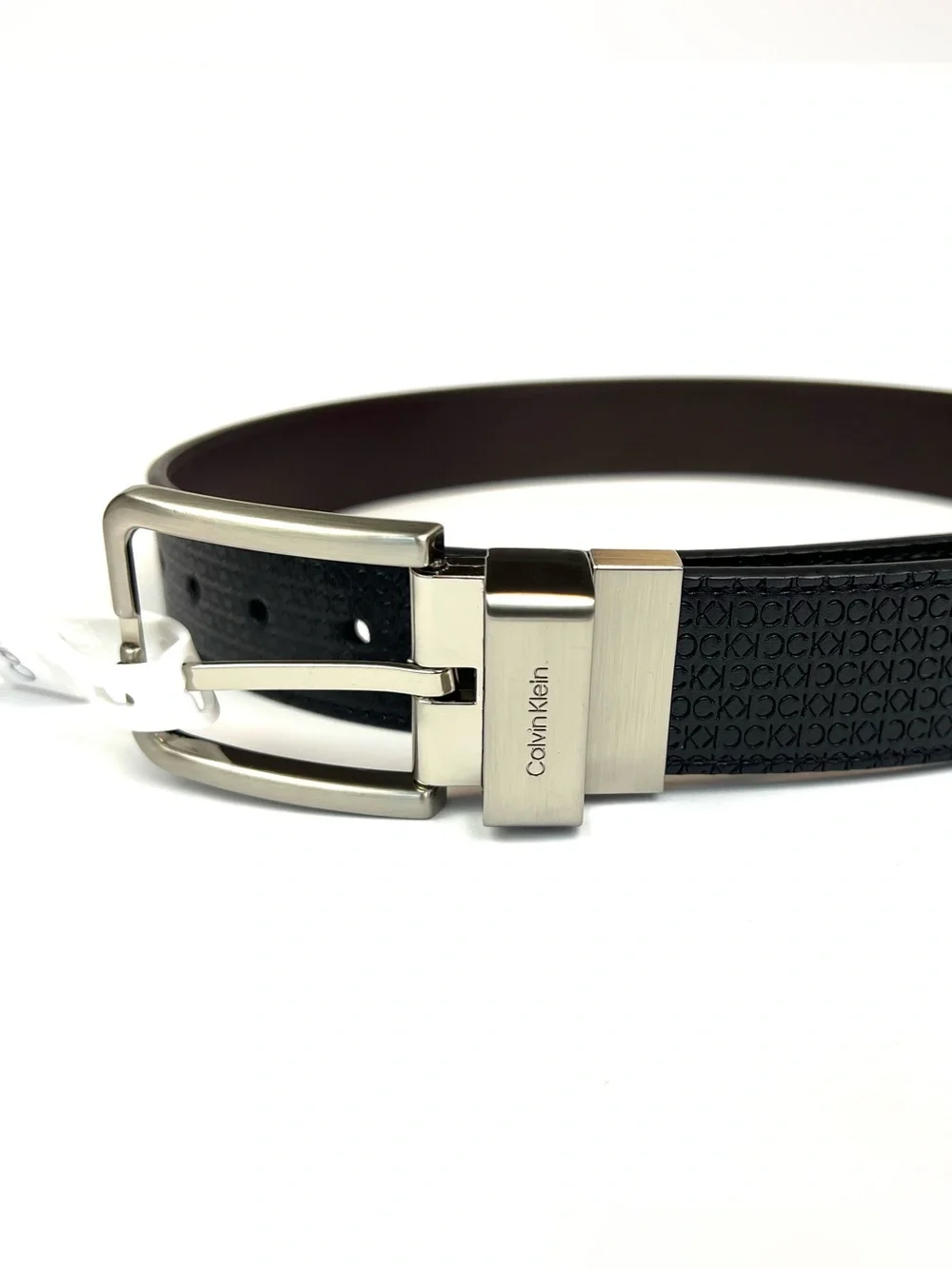 Calvin Klein Men's Micro Logo Strap Reversible Casual Belt Black Size S (30-32)
